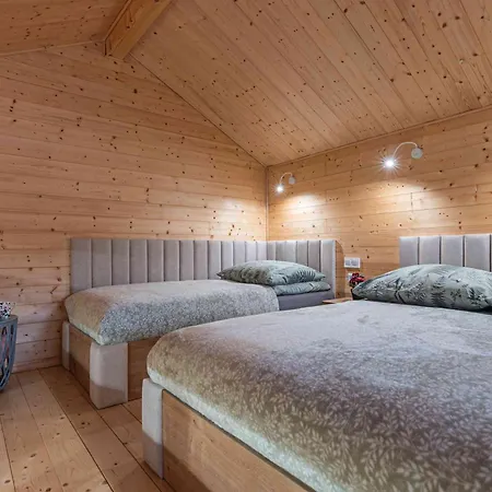 Komfort Z Jakuzzi Przy Parku Zdrojowym Chalet *
