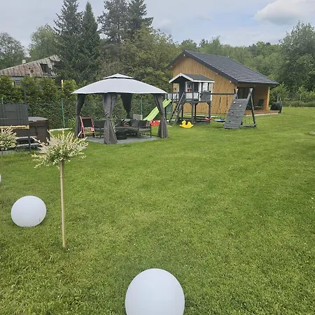 Komfort W Gorach Przy Parku Horská chata *