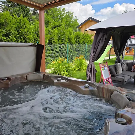 Chalet Komfort Z Jakuzzi Przy Parku Zdrojowym